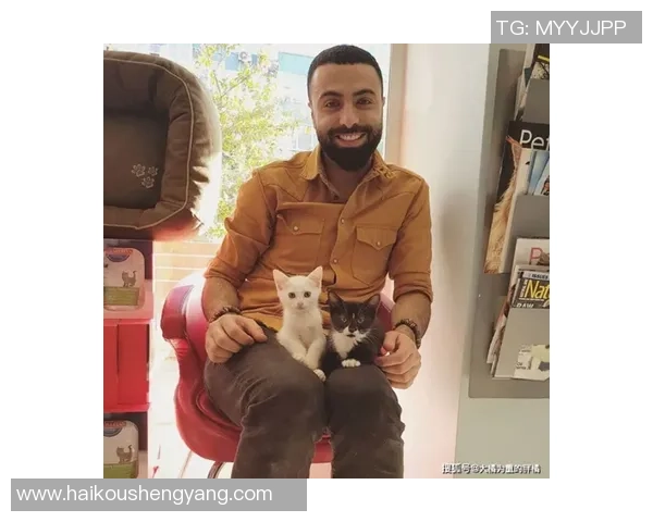 足球明星与爱猫情缘揭秘哪些球星是猫咪的忠实粉丝