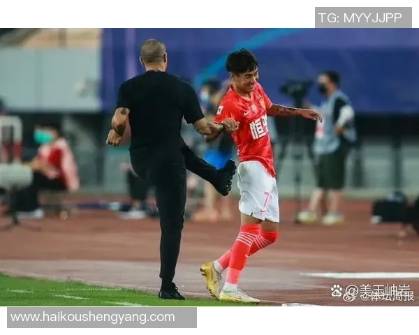 足球明星与中国的深厚情谊谁是最亲近的那位传奇人物